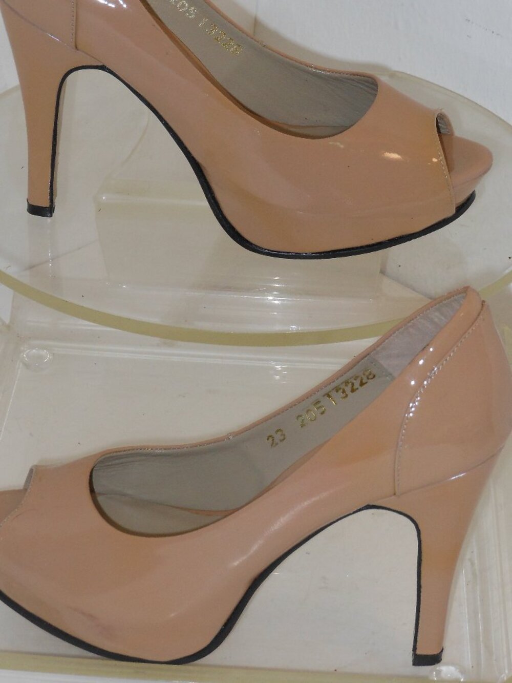 MON PETIT ANGE TAUPE PEEP TOE CLASSIC PUMPS SIZE 6 MEDIUM
